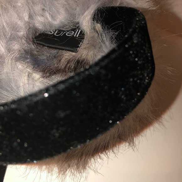 Surell Faux Fox Fur Earmuff with Velvet Headband - Picture 7 of 9